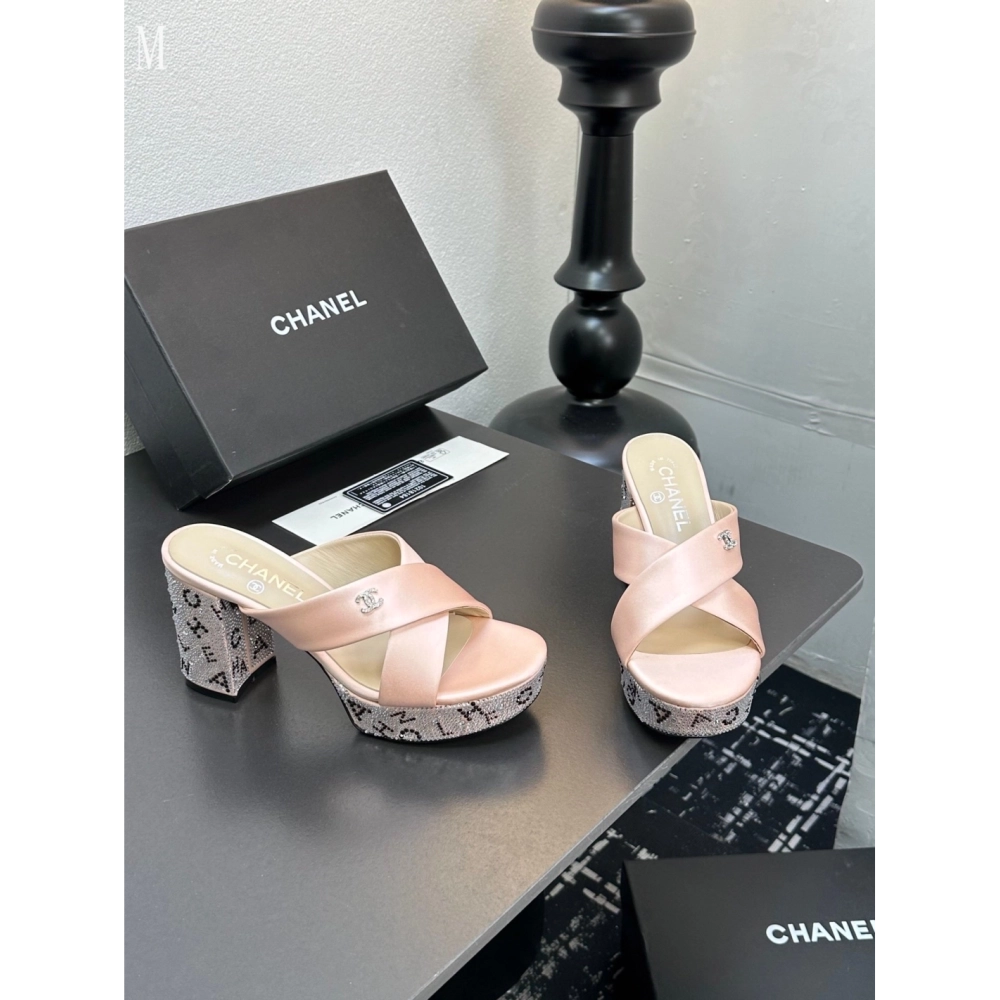 Chanel Slippers 091,Chanel Slippers,Slides Slippers,More Brands