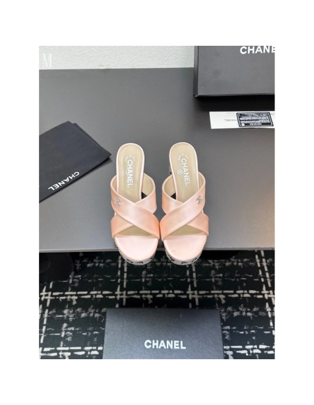 Chanel Slippers 091,Chanel Slippers,Slides Slippers,More Brands