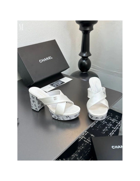 Chanel Slippers 092,Chanel Slippers,Slides Slippers,More Brands