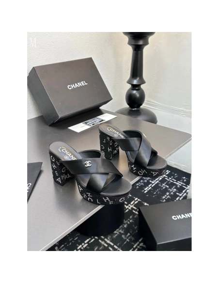 Chanel Slippers 093,Chanel Slippers,Slides Slippers,More Brands
