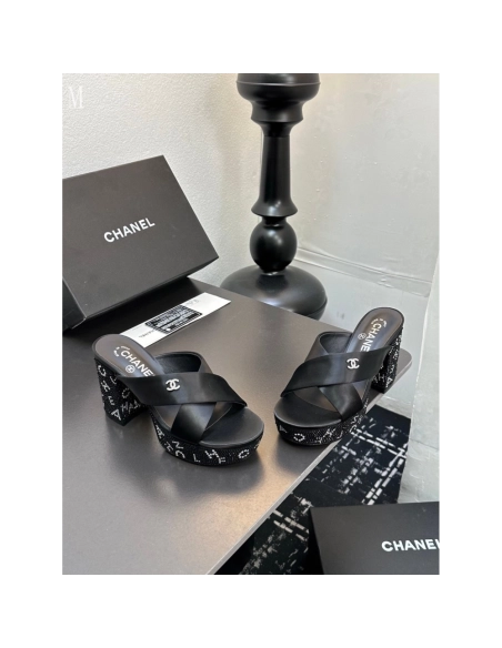 Chanel Slippers 093,Chanel Slippers,Slides Slippers,More Brands