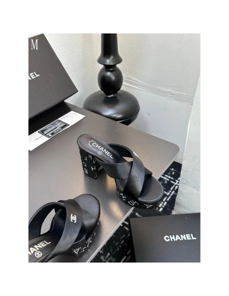 Chanel Slippers 093,Chanel Slippers,Slides Slippers,More Brands