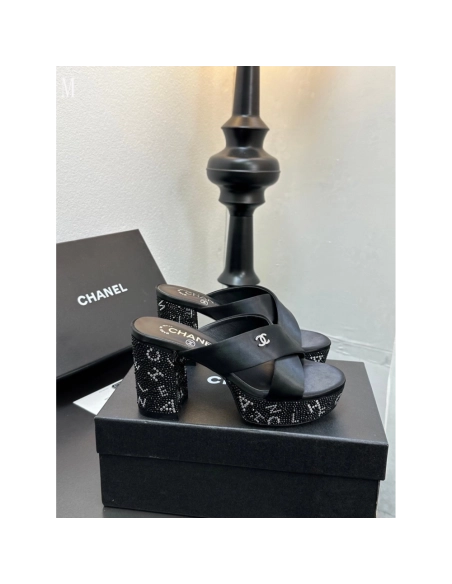 Chanel Slippers 093,Chanel Slippers,Slides Slippers,More Brands