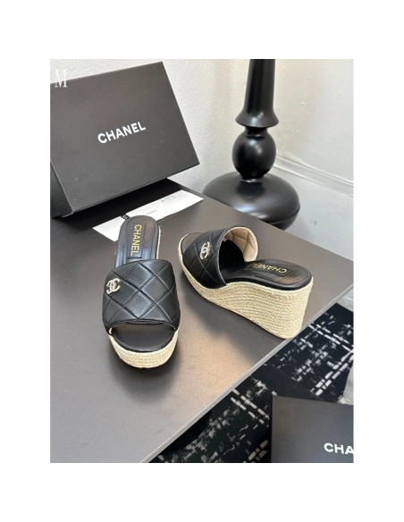 Chanel Slippers 096,Chanel Slippers,Slides Slippers,More Brands