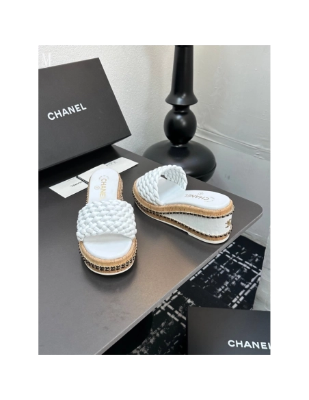 Chanel Slippers 097,Chanel Slippers,Slides Slippers,More Brands