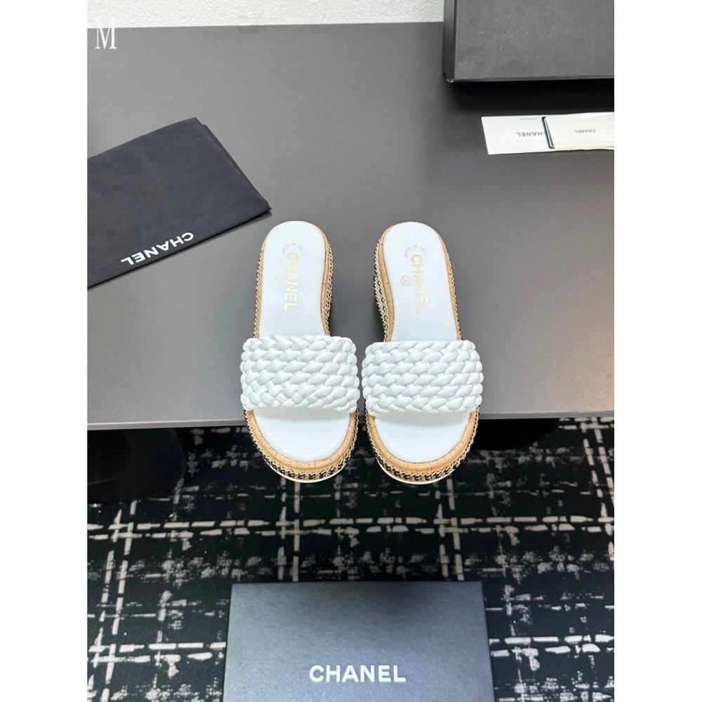 Chanel Slippers 097,Chanel Slippers,Slides Slippers,More Brands