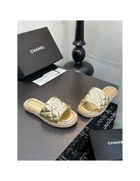 Chanel Slippers 100,Chanel Slippers,Slides Slippers,More Brands