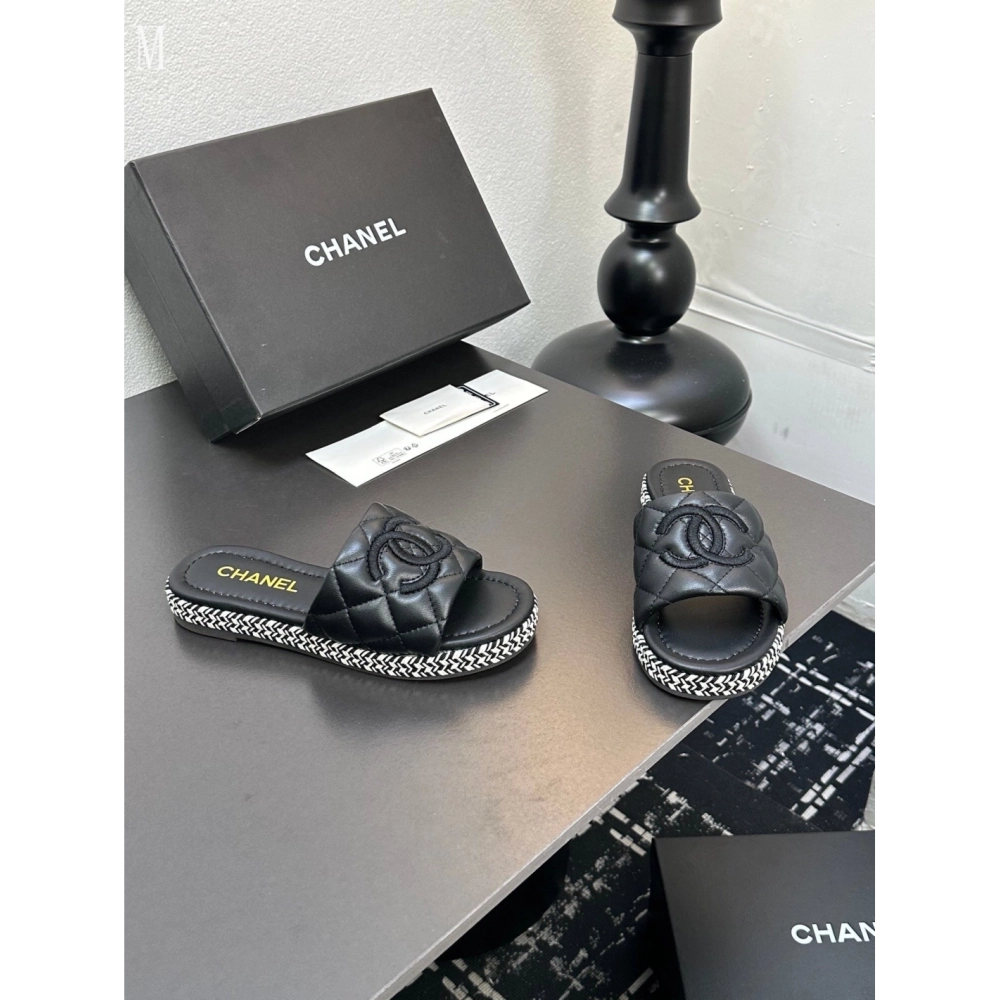 Chanel Slippers 105,Chanel Slippers,Slides Slippers,More Brands