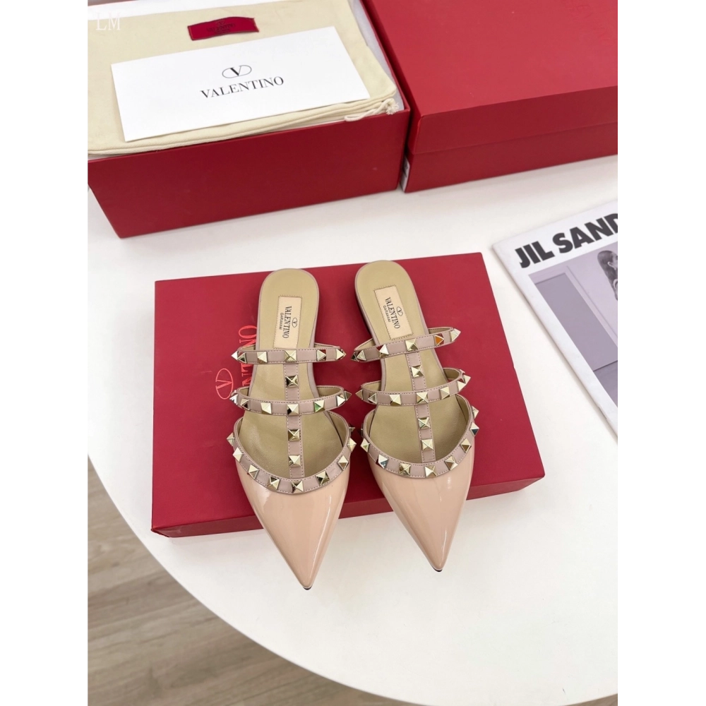 Valentino slippers 052,Valentino Slippers,Slides Slippers,More Brands