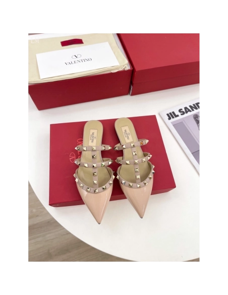 Valentino slippers 052,Valentino Slippers,Slides Slippers,More Brands