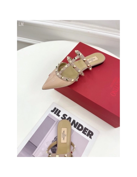 Valentino slippers 052,Valentino Slippers,Slides Slippers,More Brands