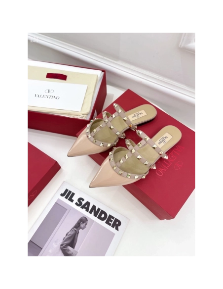 Valentino slippers 052,Valentino Slippers,Slides Slippers,More Brands