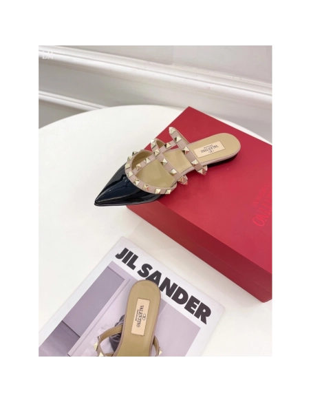 Valentino slippers 053,Valentino Slippers,Slides Slippers,More Brands