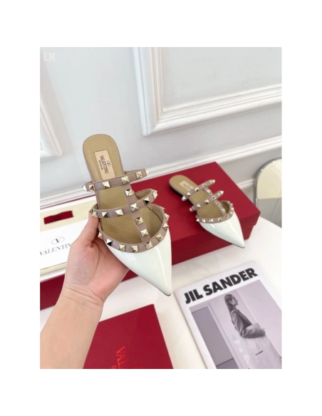 Valentino slippers 054,Valentino Slippers,Slides Slippers,More Brands