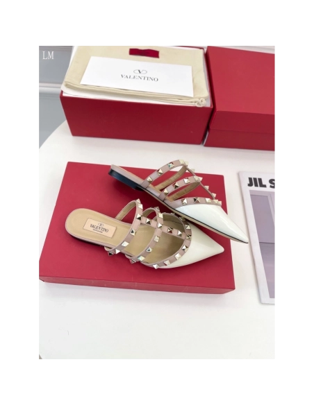 Valentino slippers 054,Valentino Slippers,Slides Slippers,More Brands
