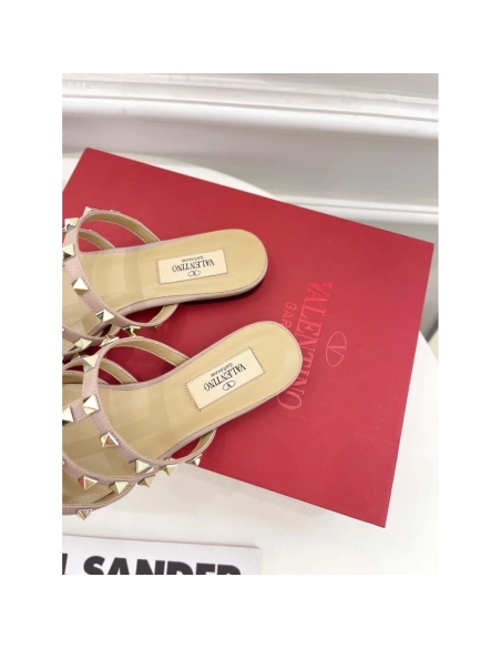 Valentino slippers 056,Valentino Slippers,Slides Slippers,More Brands
