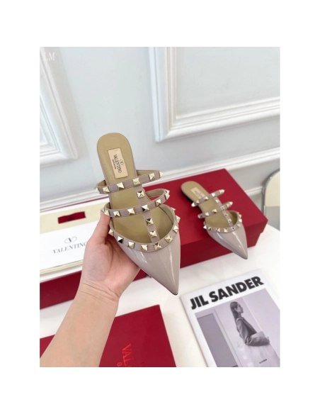 Valentino slippers 056,Valentino Slippers,Slides Slippers,More Brands