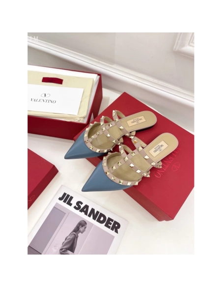 Valentino slippers 057,Valentino Slippers,Slides Slippers,More Brands
