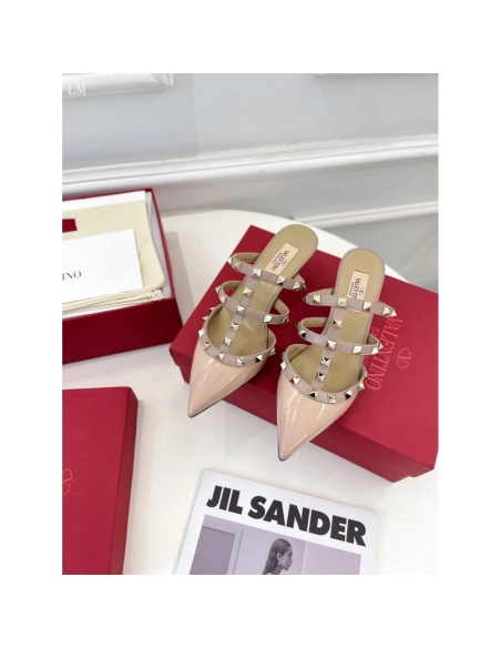 Valentino slippers 059,Valentino Slippers,Slides Slippers,More Brands