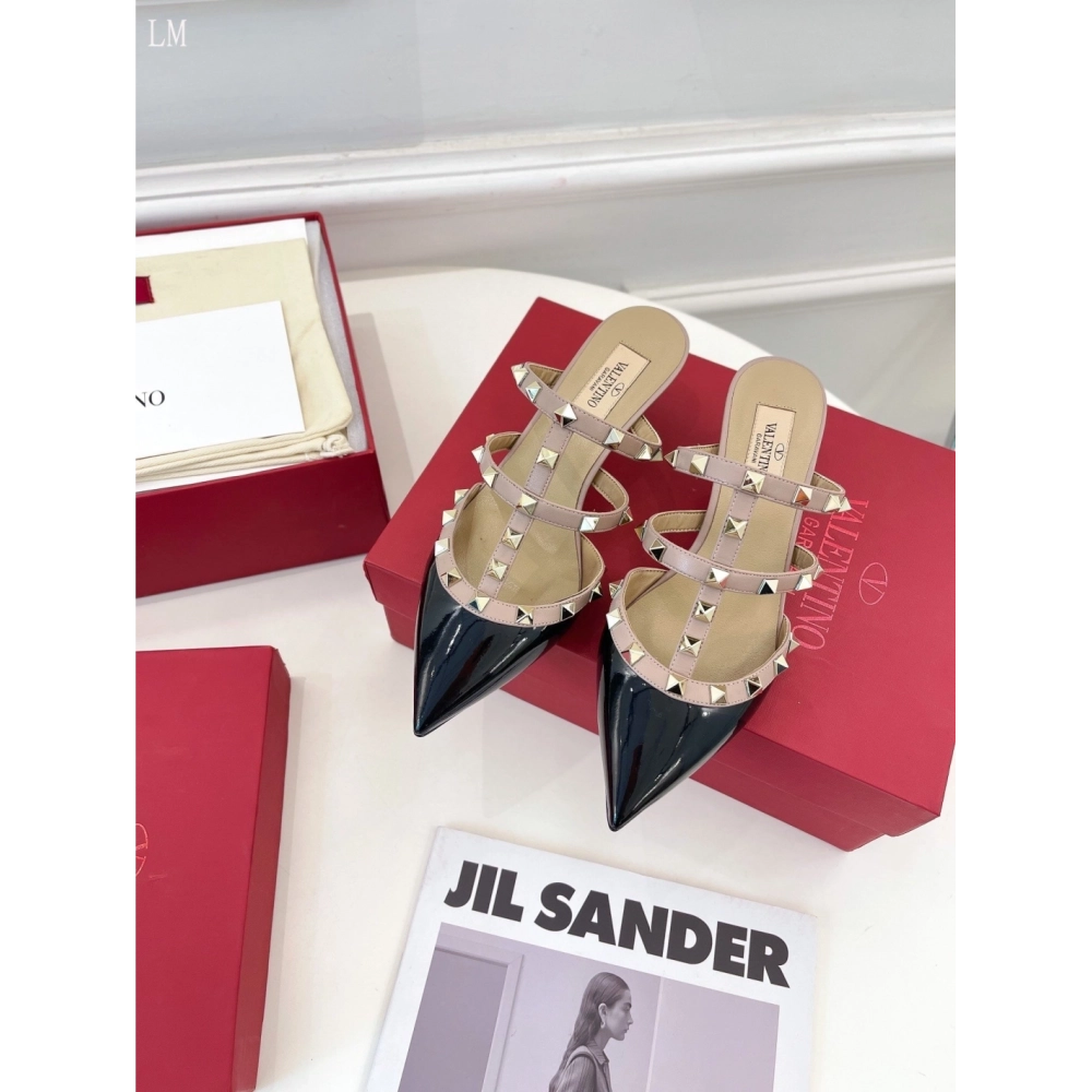Valentino slippers 060,Valentino Slippers,Slides Slippers,More Brands