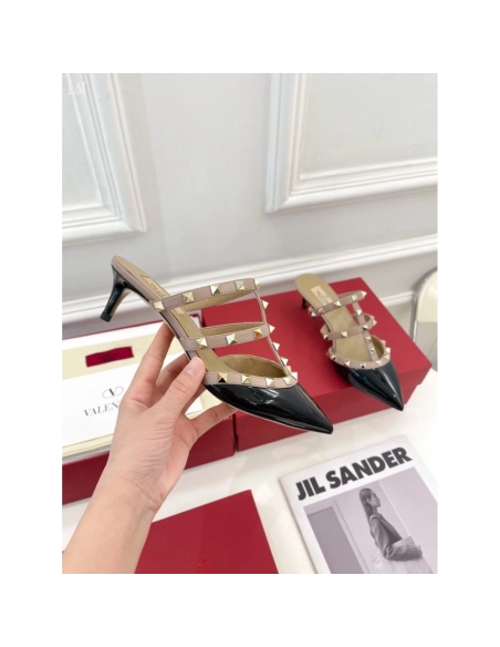 Valentino slippers 060,Valentino Slippers,Slides Slippers,More Brands
