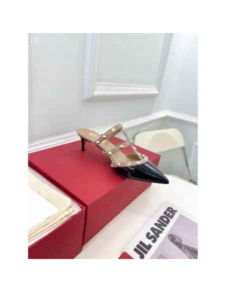 Valentino slippers 060,Valentino Slippers,Slides Slippers,More Brands