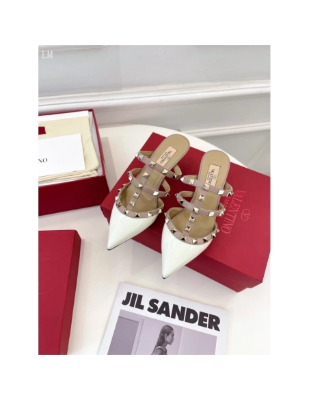Valentino slippers 061,Valentino Slippers,Slides Slippers,More Brands