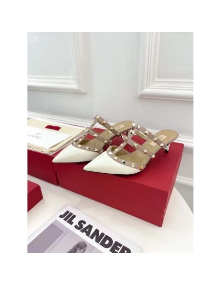 Valentino slippers 061,Valentino Slippers,Slides Slippers,More Brands
