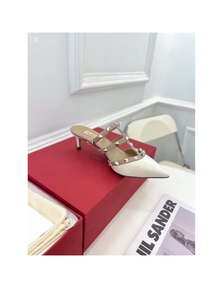 Valentino slippers 061,Valentino Slippers,Slides Slippers,More Brands