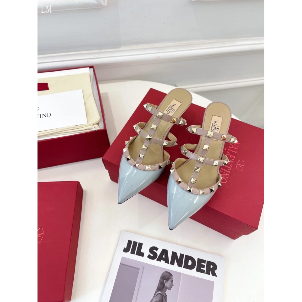 Valentino slippers 062,Valentino Slippers,Slides Slippers,More Brands