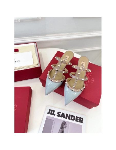 Valentino slippers 062,Valentino Slippers,Slides Slippers,More Brands