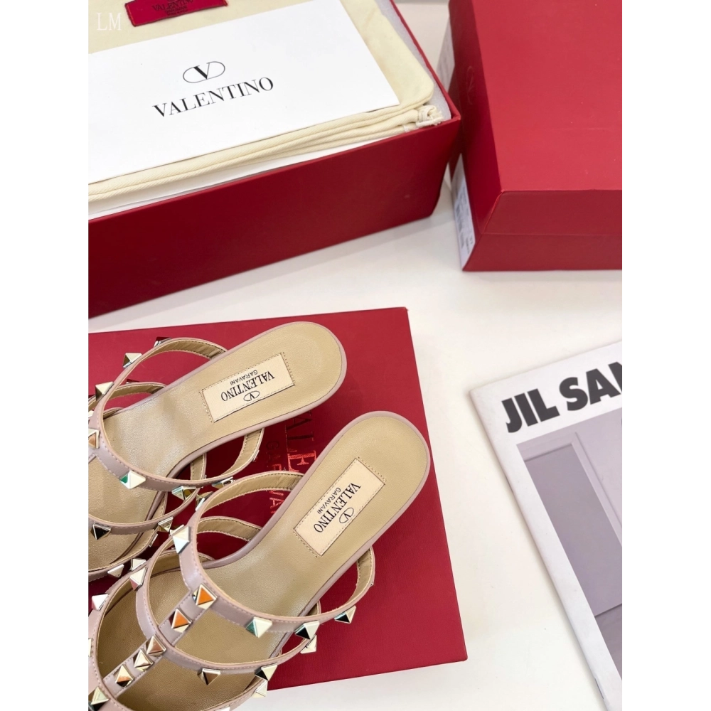 Valentino slippers 062,Valentino Slippers,Slides Slippers,More Brands