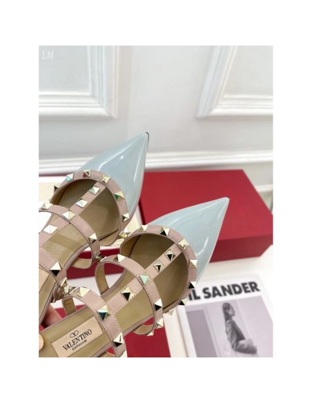 Valentino slippers 062,Valentino Slippers,Slides Slippers,More Brands