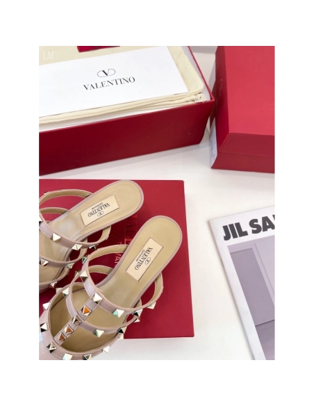 Valentino slippers 063,Valentino Slippers,Slides Slippers,More Brands