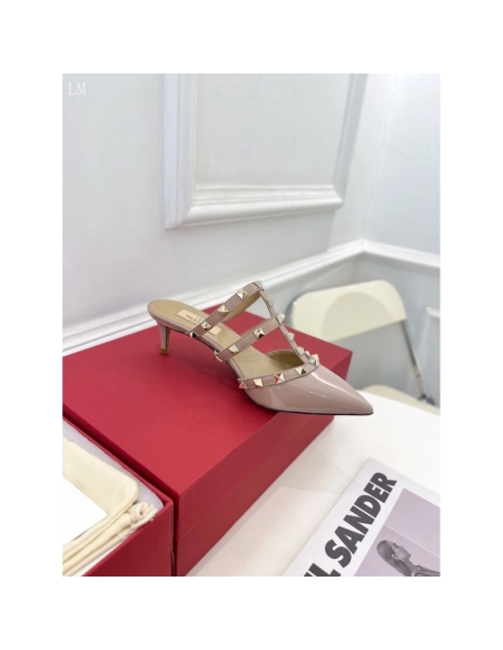 Valentino slippers 063,Valentino Slippers,Slides Slippers,More Brands