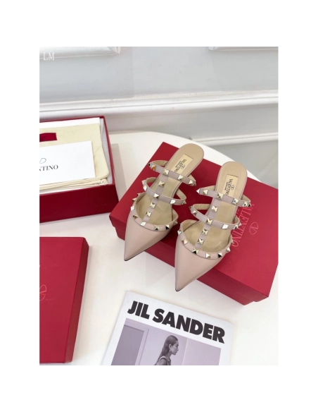 Valentino slippers 065,Valentino Slippers,Slides Slippers,More Brands