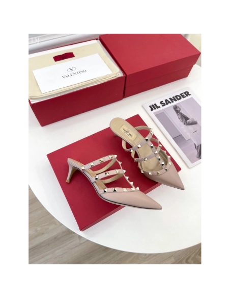 Valentino slippers 065,Valentino Slippers,Slides Slippers,More Brands