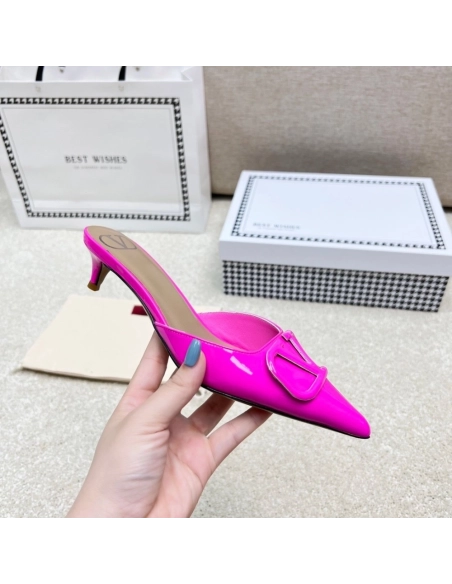 Valentino slippers 092,Valentino Slippers,Slides Slippers,More Brands