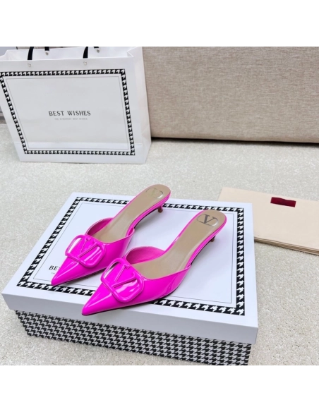 Valentino slippers 092,Valentino Slippers,Slides Slippers,More Brands