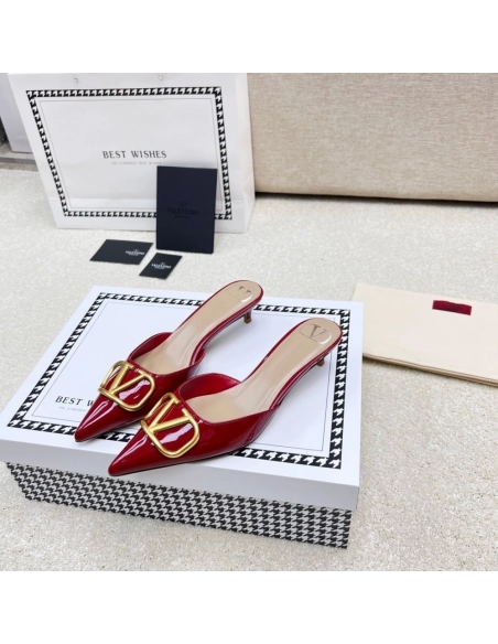Valentino slippers 097,Valentino Slippers,Slides Slippers,More Brands