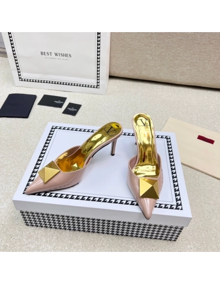 Valentino slippers 101,Valentino Slippers,Slides Slippers,More Brands