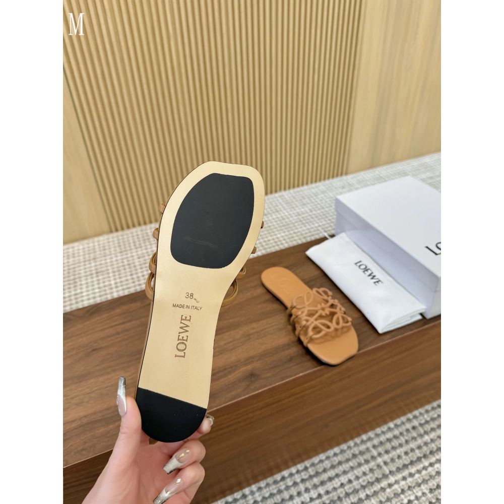 LOEWE Slippers 047,Loewe Slippers,Slides Slippers,More Brands