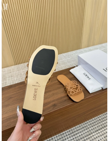 LOEWE Slippers 047,Loewe Slippers,Slides Slippers,More Brands