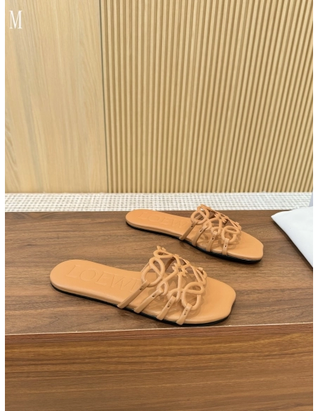 LOEWE Slippers 047,Loewe Slippers,Slides Slippers,More Brands