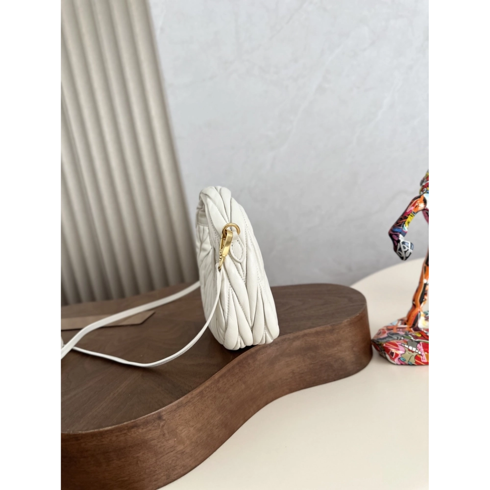 MiuMiu bags 5B078 17.5X14X5.5cm,Miu Miu Bags,BAGS