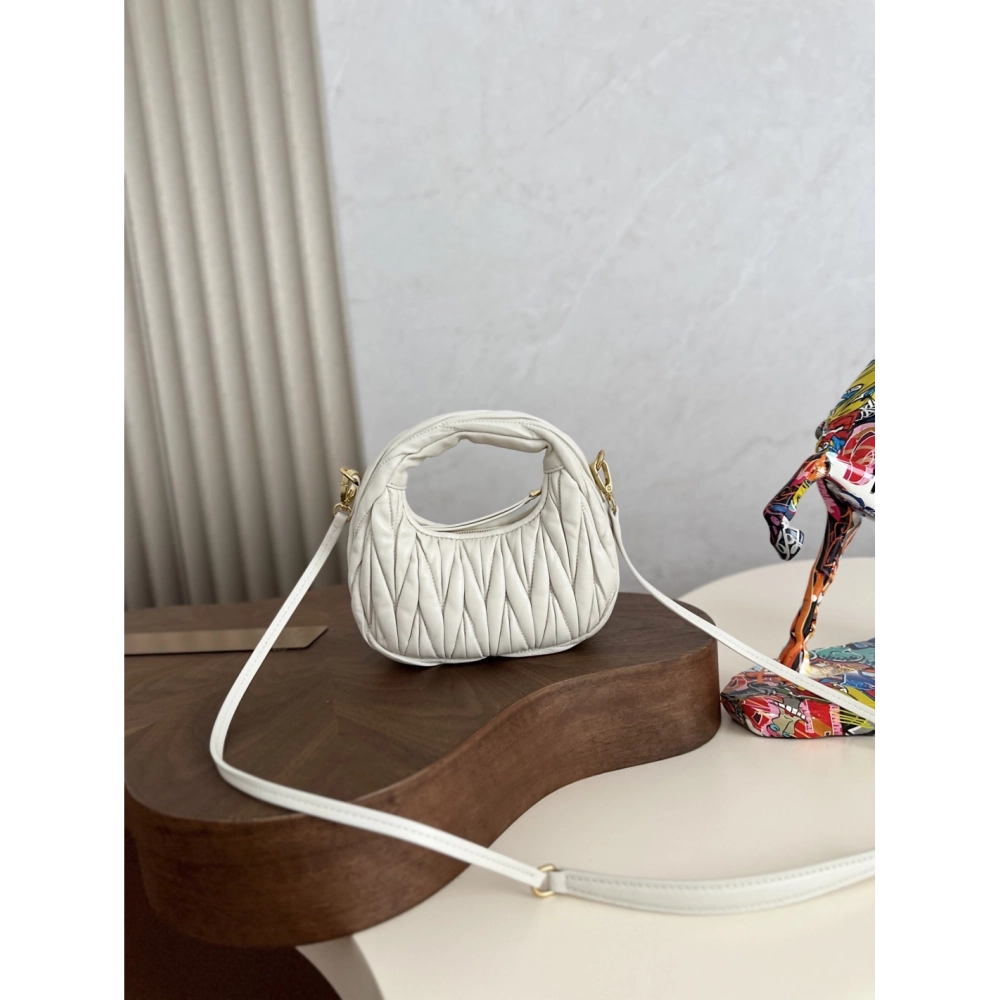 MiuMiu bags 5B078 17.5X14X5.5cm,Miu Miu Bags,BAGS