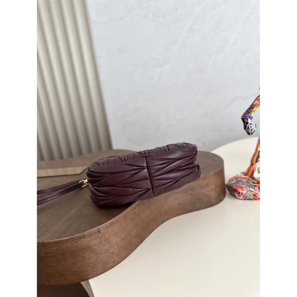 MiuMiu bags 5B078 17.5X14X5.5cm,Miu Miu Bags,BAGS