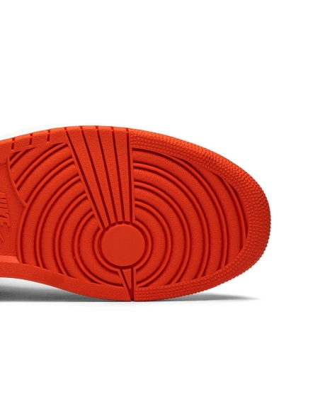 AIR JORDAN 1 RETRO HIGH OGSF SOLEFLY AV3905 138,AIR JORDAN 1 HIGH,Air Jordan