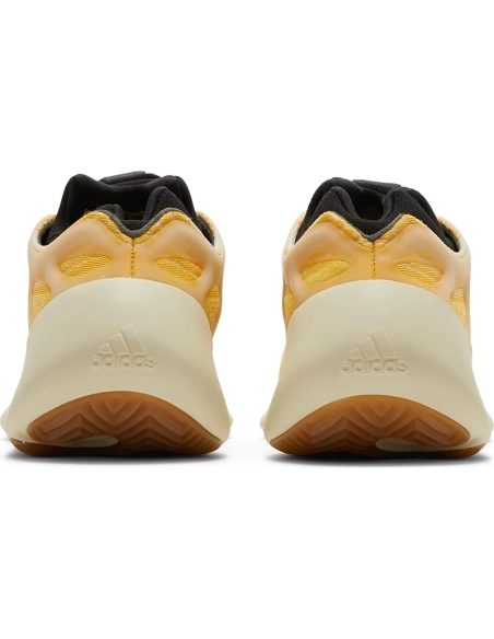 Yeezy 700 V3 Mono Safflower,YEEZY 700,YEEZY