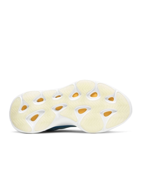 YEEZY 700 V3 ARZARETH,YEEZY 700,YEEZY